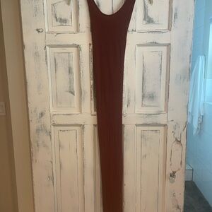 Elegant Rust Maxi Dress